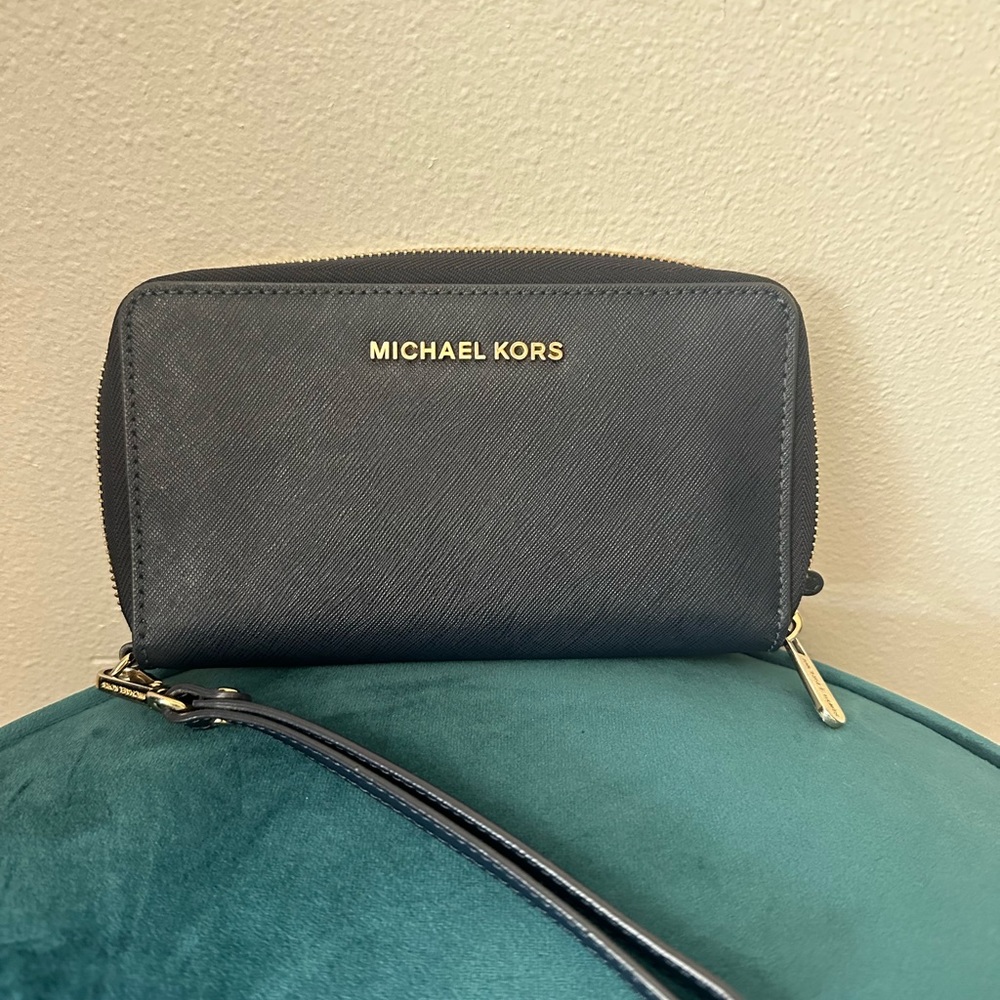 Michael Kors wristlet Wallet blue
